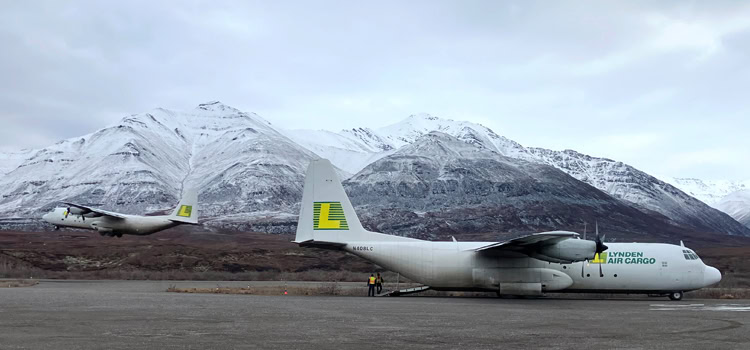 Image of Lynden airplanes for Alaska Supplement.