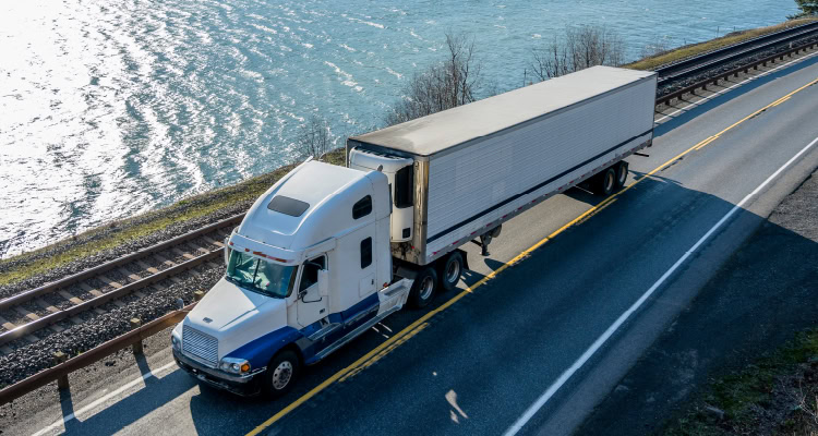 Genpro enables cold chain shippers to move products across borders, ports, and distribution centers without compromising freshness, safety, or delivery windows. 