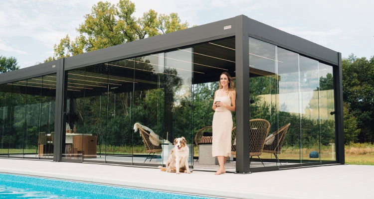 Pergola company Pergolux photo.