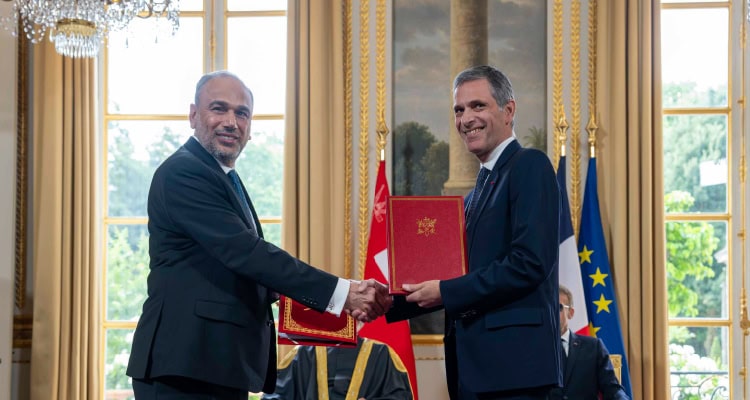 Asyad Group, Oman’s national integrated logistics provider, signed a framework agreement with CMA CGM to jointly develop a $400-million multipurpose logistics terminal at Sohar.