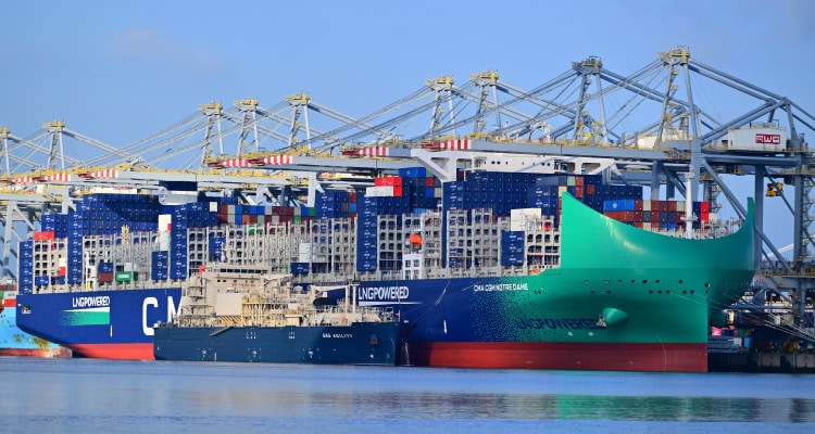 The CMA CGM Notre Dame completed its first bio-LNG bunkering in Rotterdam.