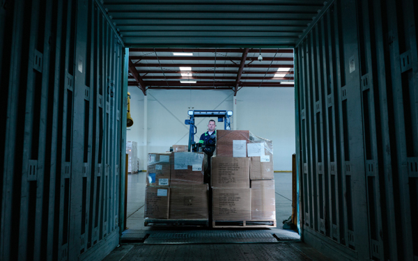 5 Ways to Keep Your Supply Chain on Track in 2021’s Unprecedented Peak Season