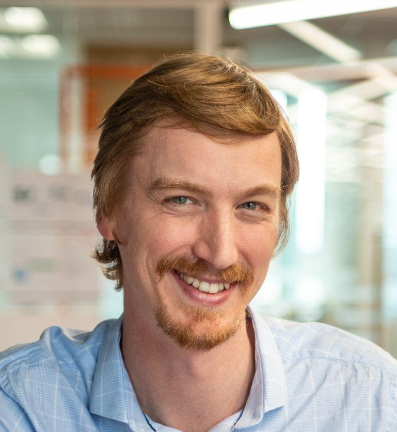 Dr. Mat Gilbert, director, jefe de IA y datos en Synapse Product Development, parte de Capgemini Invent