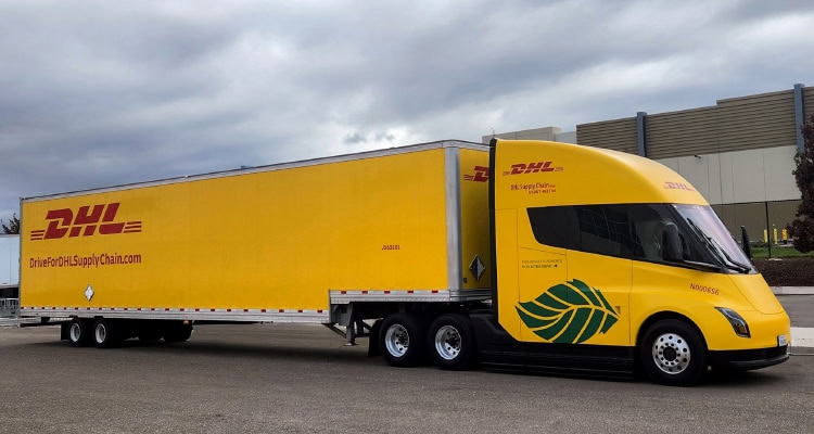DHL Supply Chain recibió su primer Tesla Semi totalmente eléctrico.
