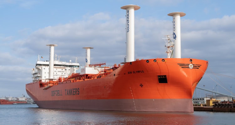 La empresa de sistemas de propulsión eólicabound4blue cerró una ronda de financiación de 44 millones de dólares respaldada por empresas marítimas líderes, familias propietarias de buques e inversores centrados en el clima.