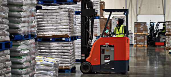 Holman Logistics Uses Artificial Intelligence to Increase Forklift Safety Holman Logistics Uses Artificial Intelligence to Increase Forklift Safety