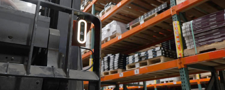 The new AI-powered device from Corvus Robotics, Corvus Trident, gives warehouses a continuous record of every pallet movement.