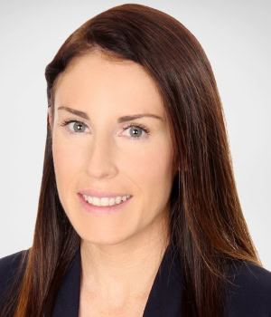 Headshot of Kate Quinn, CEO, R2 Logistics.